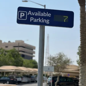 Smart Parking Flip-Dot Guidance Signage, 7x20 resolution, customizable sizes, cloud connected, solar & battery powered, IP65 casing